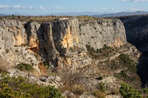 Winter Climbing in Dalmatia – Paklenica, Čikola & Karin